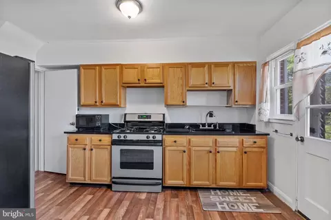 4730 Williston St, Baltimore, MD 21229 photo 9