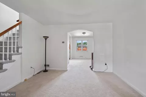 4730 Williston St, Baltimore, MD 21229 photo 5