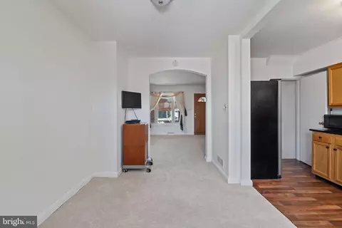 4730 Williston St, Baltimore, MD 21229 photo 6