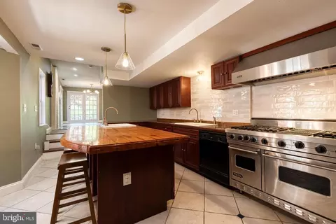 Kitchen - 124 E Montgomery St, Baltimore, MD 21230 photo 1 of 2