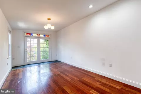 Living - 124 E Montgomery St, Baltimore, MD 21230 photo 5 of 5