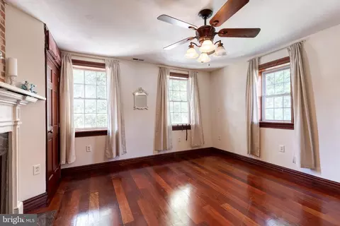 Bedroom - 124 E Montgomery St, Baltimore, MD 21230 photo 1 of 1