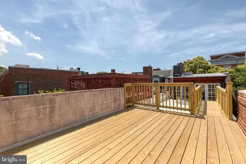 Exterior - 124 E Montgomery St, Baltimore, MD 21230 photo 4 of 6