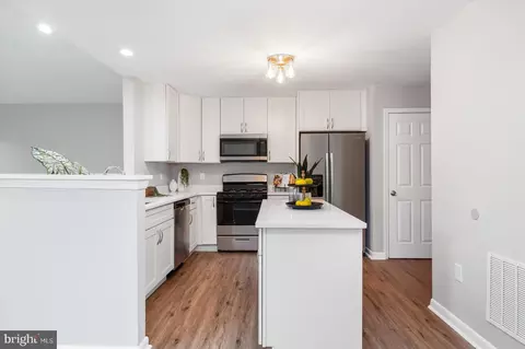 1318 E 33rd St, Baltimore, MD 21218 photo 11