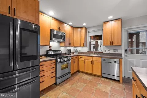1455 Covington St, Baltimore, MD 21230 photo 18