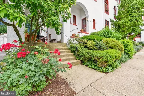 230 Stony Run #2B, Baltimore, MD 21210
