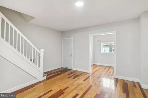 Entry Way - 2818 Quantico Ave, Baltimore, MD 21215 photo 2 of 8