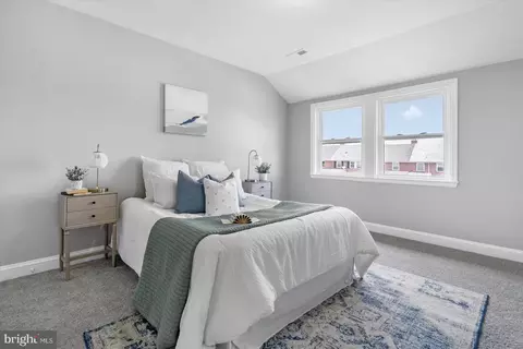 Bedroom - 1335 Crofton Rd, Baltimore, MD 21239 photo 4 of 6