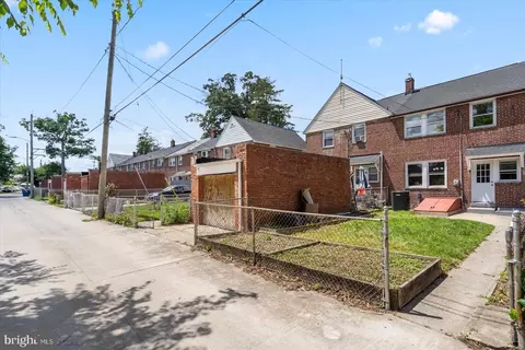 Exterior - 1335 Crofton Rd, Baltimore, MD 21239 photo 3 of 4