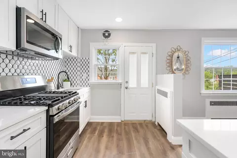 904 Andover Rd, Baltimore, MD 21218 photo 16