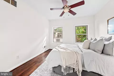 Bedroom - 2730 Fox St, Baltimore, MD 21211 photo 3 of 6