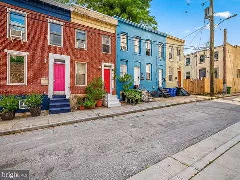 Exterior - 2730 Fox St, Baltimore, MD 21211 photo 1 of 9