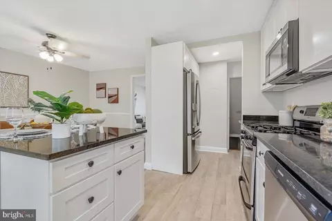 Kitchen - 1571 Winston Ave, Baltimore, MD 21239 photo 4 of 5