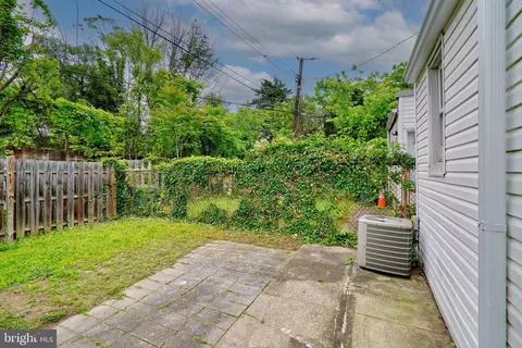 514 E 36th St, Baltimore, MD 21218 photo 6