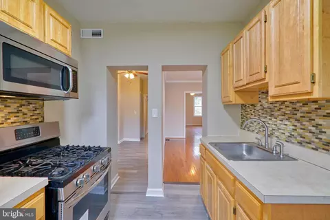 514 E 36th St, Baltimore, MD 21218 photo 19
