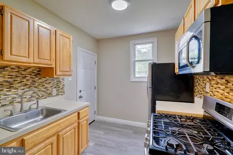 514 E 36th St, Baltimore, MD 21218 photo 16