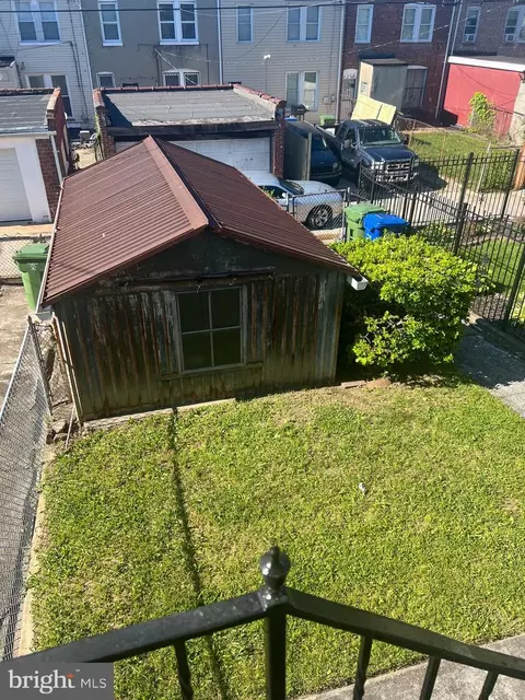 Exterior - 1820 E 32nd St, Baltimore, MD 21218 photo 6 of 7