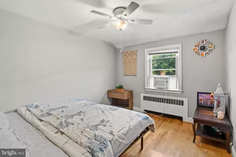 Bedroom - 3806 Rexmere Rd, Baltimore, MD 21218 photo 3 of 4