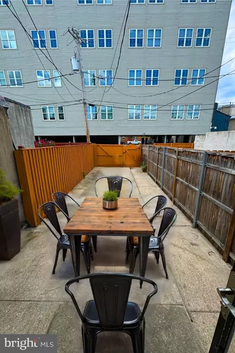 Other - 418 N Castle St, Baltimore, MD 21231 photo 9 of 12