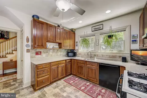Kitchen - 311 Suffolk Rd, Baltimore, MD 21218 photo 3 of 5