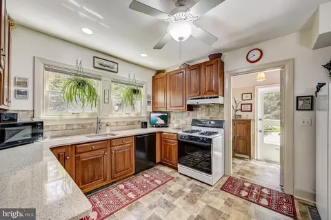 Kitchen - 311 Suffolk Rd, Baltimore, MD 21218 photo 2 of 5