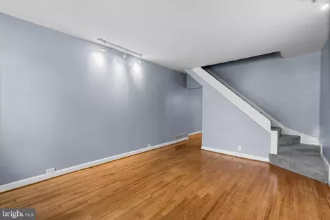 3205 Dillon St, Baltimore, MD 21224 photo 3