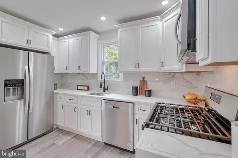 6407 Eastern Pkwy, Baltimore, MD 21214 photo 12