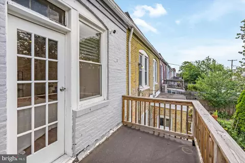 Exterior - 1711 E 33rd St, Baltimore, MD 21218 photo 5 of 6