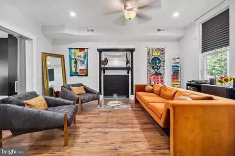 Living - 1711 E 33rd St, Baltimore, MD 21218 photo 2 of 2