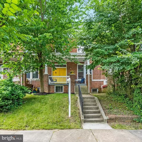 1711 E 33rd St, Baltimore, MD 21218