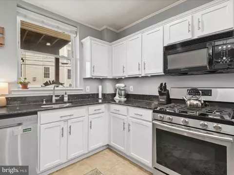 Kitchen - 1803 Jackson St, Baltimore, MD 21230 photo 2 of 4