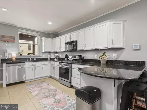 Kitchen - 1803 Jackson St, Baltimore, MD 21230 photo 4 of 4