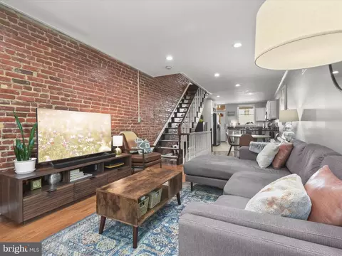Living - 1803 Jackson St, Baltimore, MD 21230 photo 1 of 1