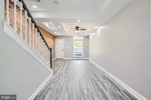 Living - 616 N Streeper St N, Baltimore, MD 21205 photo 1 of 1