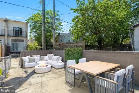 513 N Castle St, Baltimore, MD 21205 photo 14