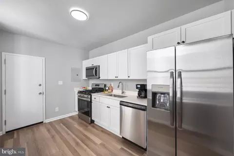 513 N Castle St, Baltimore, MD 21205 photo 5