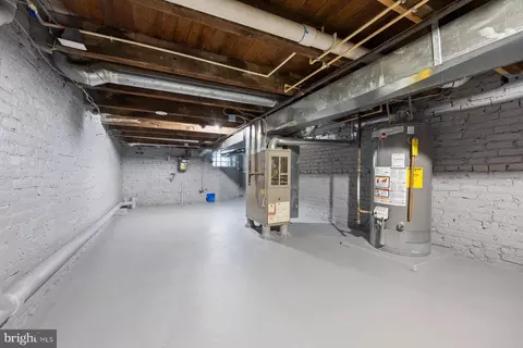 513 N Castle St, Baltimore, MD 21205 photo 11