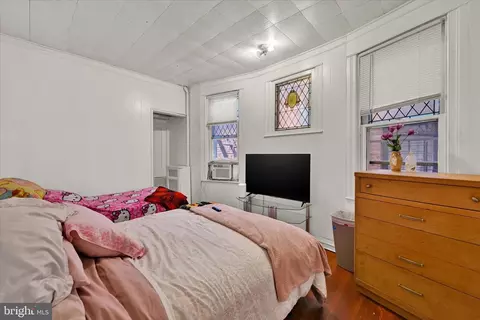 Bedroom - 2730 N Calvert St, Baltimore, MD 21218 photo 1 of 6