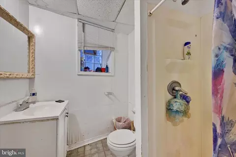 Bath - 2730 N Calvert St, Baltimore, MD 21218 photo 3 of 3