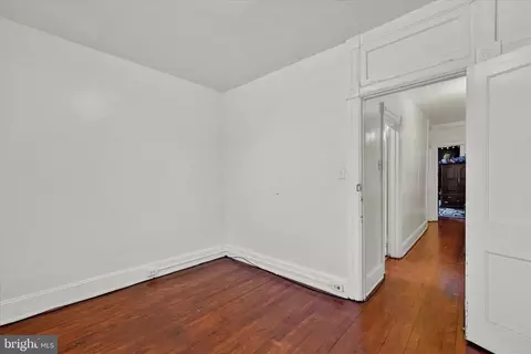 Entry Way - 2730 N Calvert St, Baltimore, MD 21218 photo 4 of 5