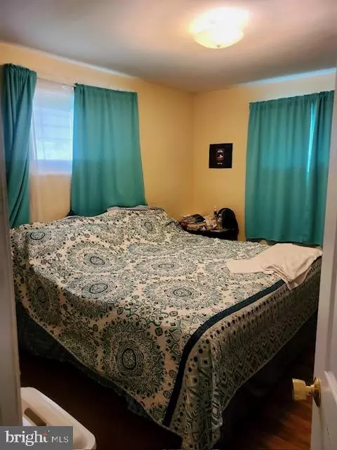 Bedroom - 5602 Todd Ave, Baltimore, MD 21206 photo 3 of 3