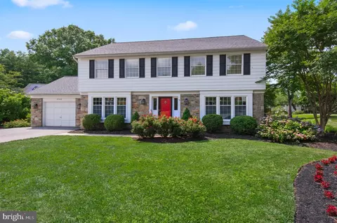 5702 Saint Albans Way, Baltimore, MD 21212