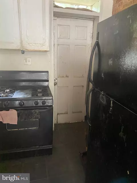 1509 Lemmon St, Baltimore, MD 21223 photo 6