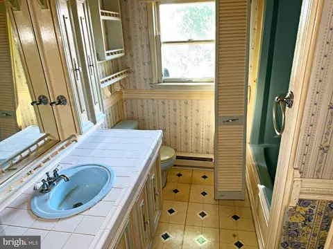 1907 Letitia Ave, Baltimore, MD 21230 photo 5