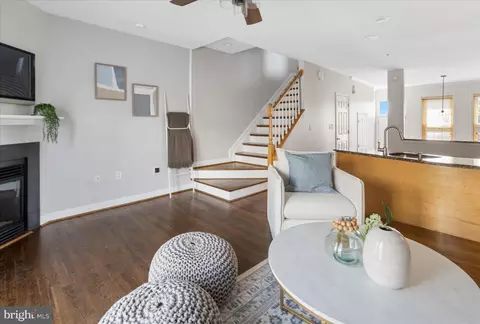 Other - 715 S Streeper St, Baltimore, MD 21224 photo 2 of 15