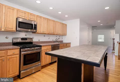 605 S Clinton St, Baltimore, MD 21224 photo 18