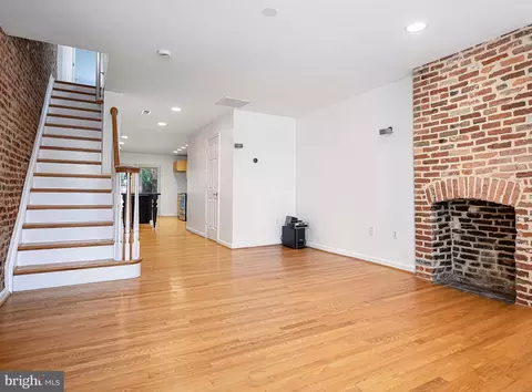 605 S Clinton St, Baltimore, MD 21224 photo 11
