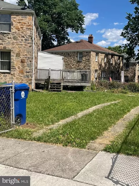 5014 Sunset Rd, Baltimore, MD 21215 photo 2