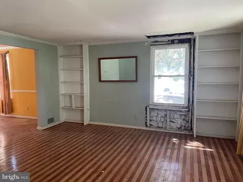 5014 Sunset Rd, Baltimore, MD 21215 photo 9