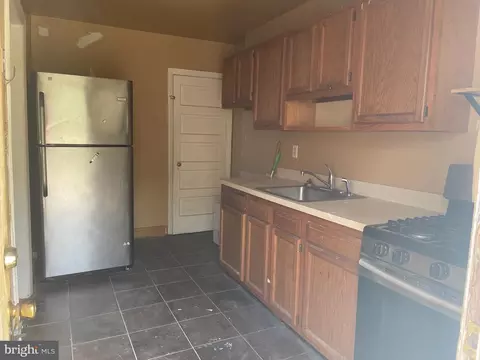 5014 Sunset Rd, Baltimore, MD 21215 photo 7